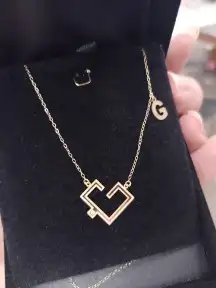 تصميم أسماء مطلي ذهب عيار 21 بسعر 99 17