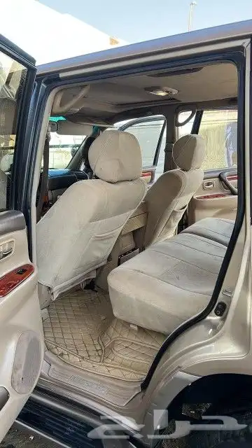 للبيع جيب لكزس LX470 2002 الموصفات أمريكي قمة النظافة 10