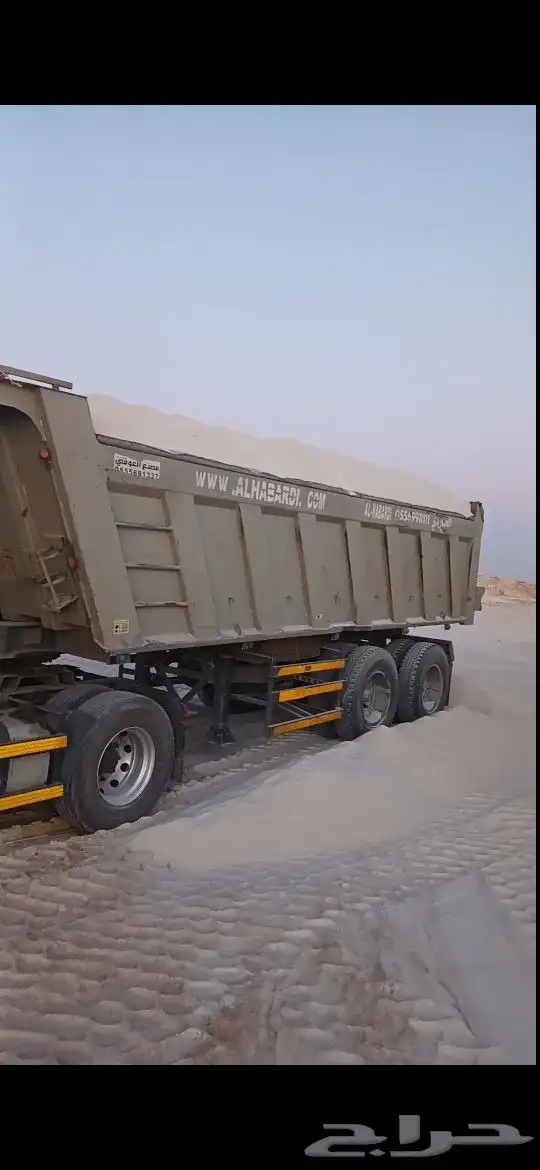 رمل ابيض بطحة تيماء صندوق 26 حمول فل 1