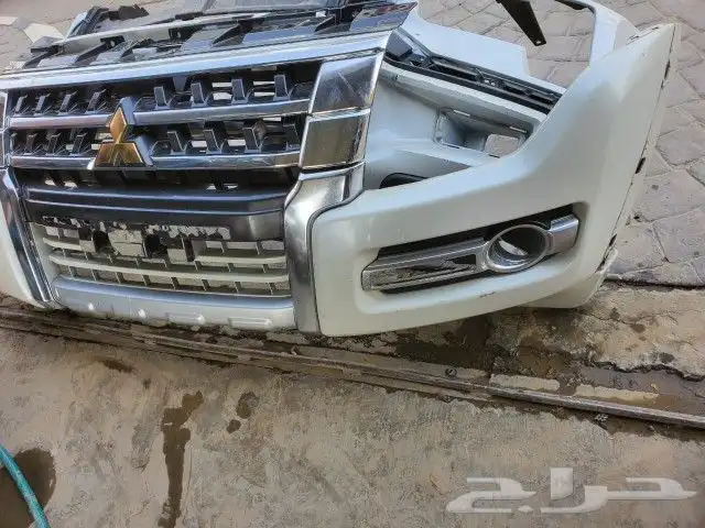 ميتسوبيشي باجيرو كل الموديلات واحد 0