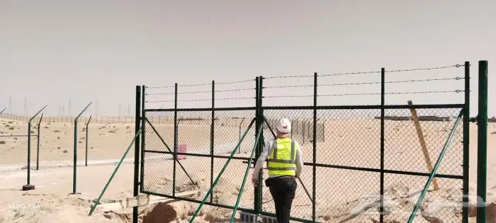 مقاول شبوك ومظلات وهناجر 5