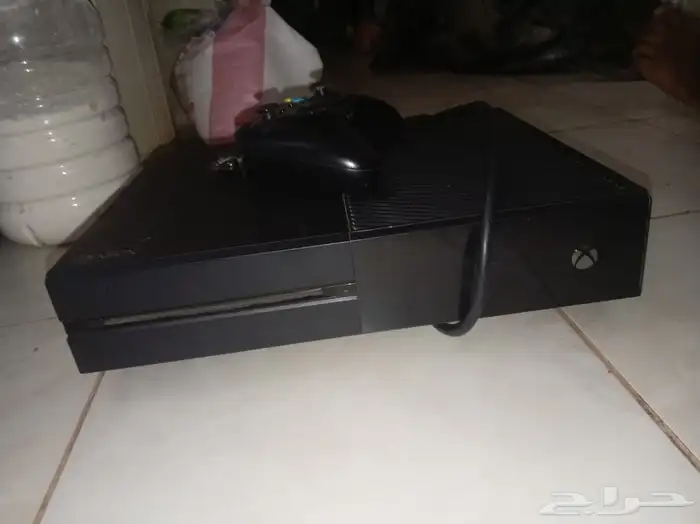 إكس بوكس ون مع يد 2