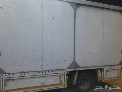 صندوق دينا بحاله ممتازه للبيع الجبيل لتواصل 2