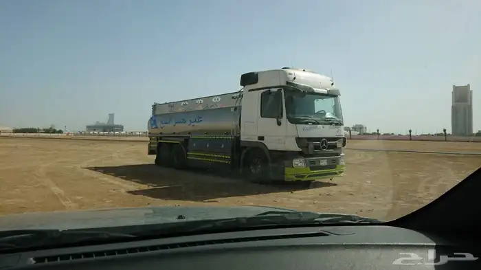 2010 وايت مرسيدس 0