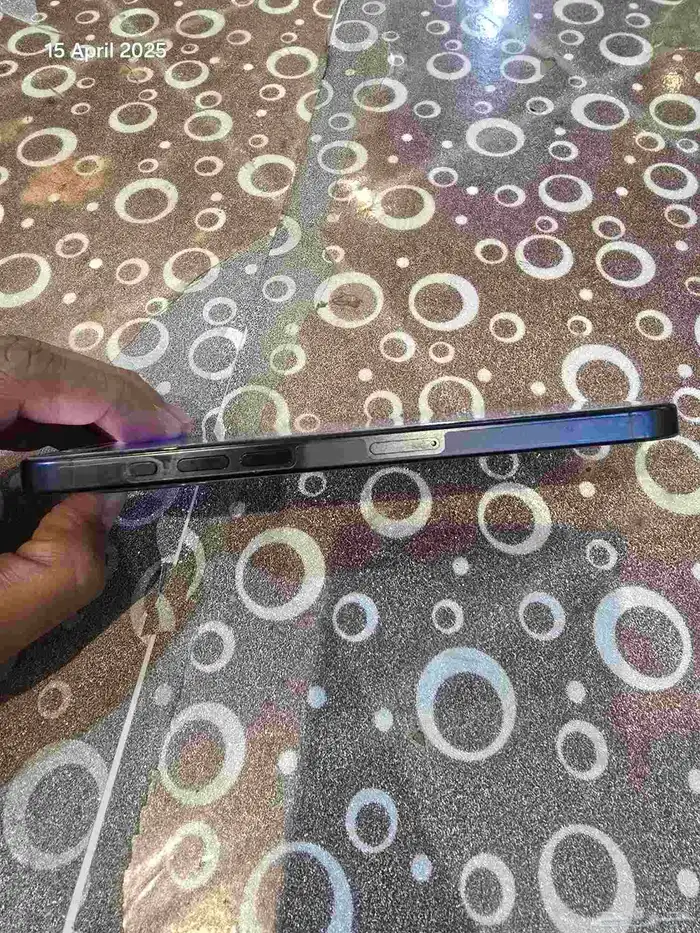 جوال ايفون 15 pro max 2