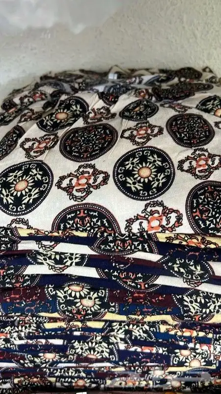 ملابس نسائي وبناتي 31