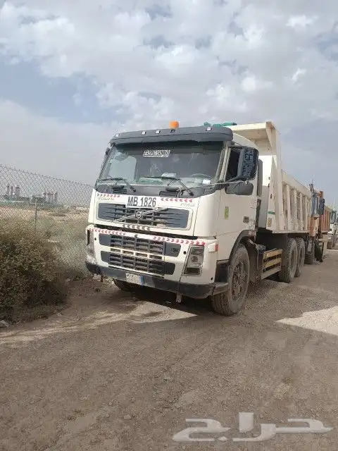 معدات للايجار اليومي والشهري والسنوي حفر ردم قطع 4