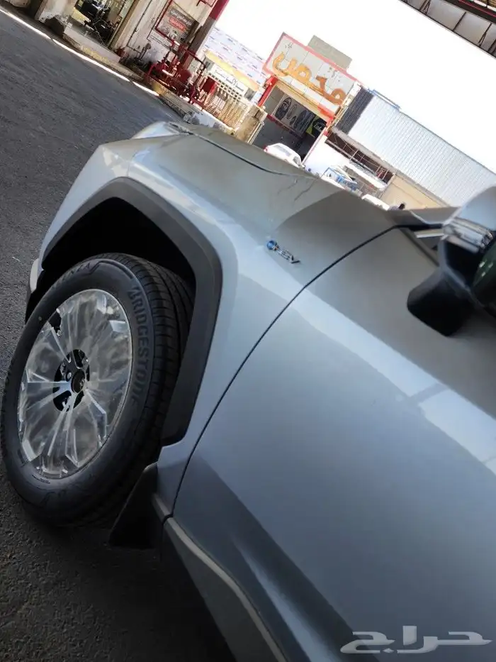 تويوتا راف LTD هايبرد 2025 7