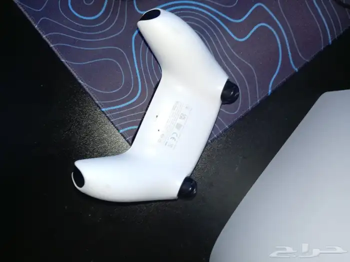 أعرض لكم PS5 سلم ون 1مع يد PS5مع جميع اسلاكه PS5 تدعم 120FPS 5