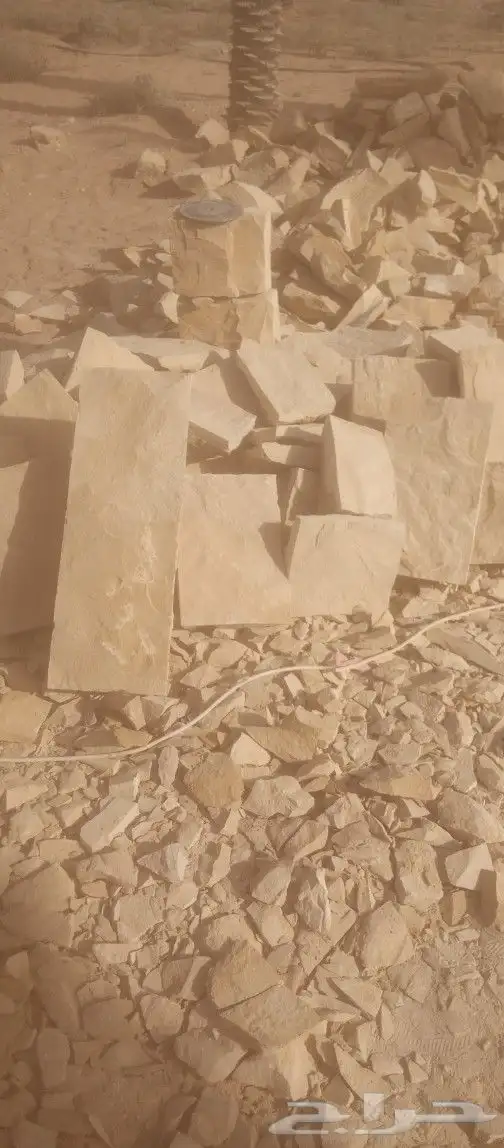 يوجدلدينا تركب الشبوك والتراث الطبيعي الحجر 1