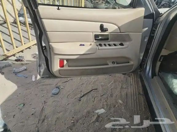 فورد فكتوريا 2011 سمني HG قطع غيار 6