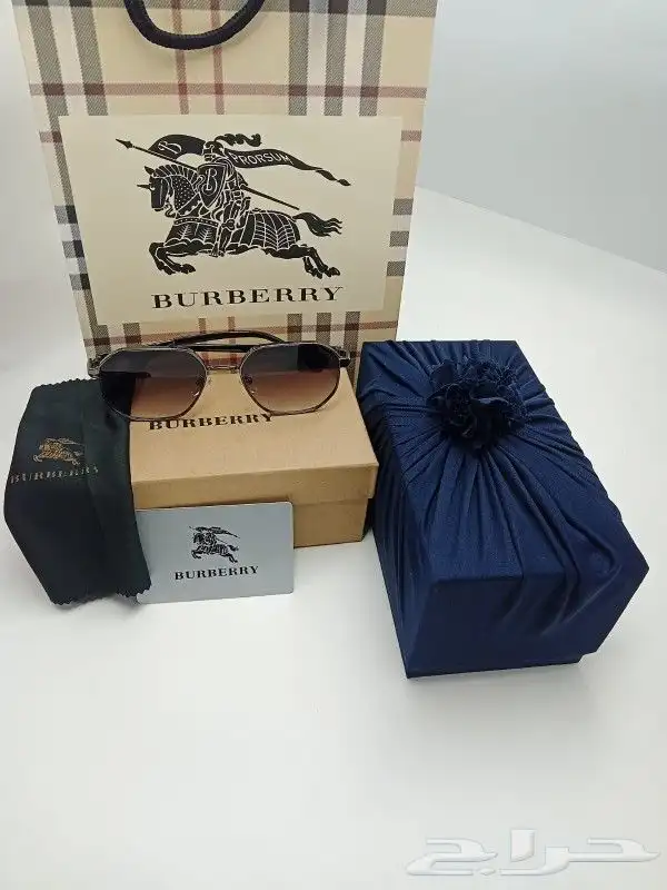 جديدنا من نضارات نظارات بربري مع كافة ملحاقته 3