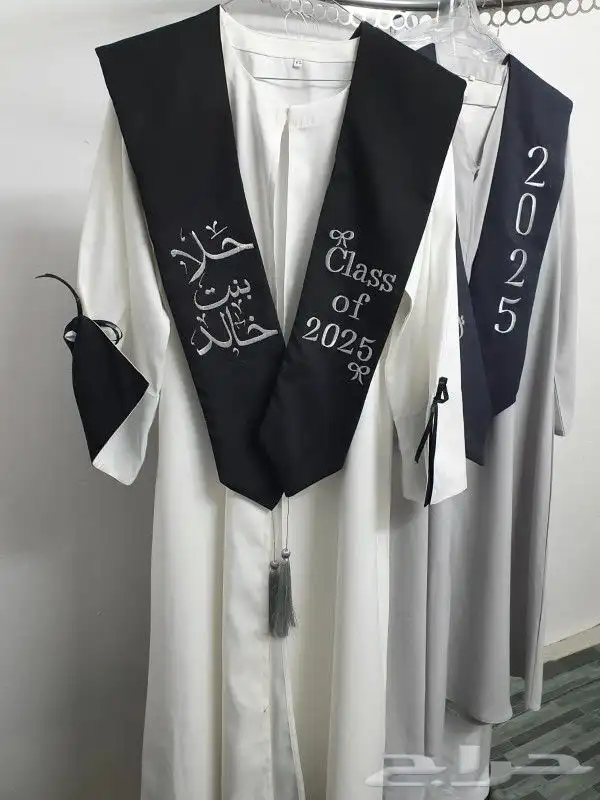 عبايات تخرج ارواب تخرج وشاح قبعه بروشات تخرج تطريز حسب طلبك 0