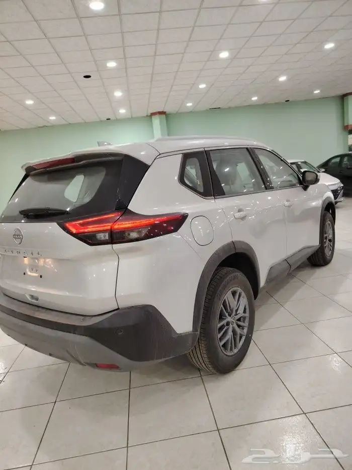 نيسان اكستريل استاندر دبل بنزين 5 مقاعد 2025 8