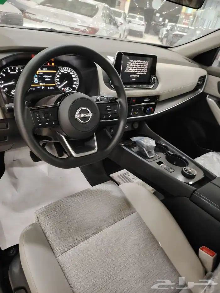 نيسان اكستريل استاندر دبل بنزين 5 مقاعد 2025 3