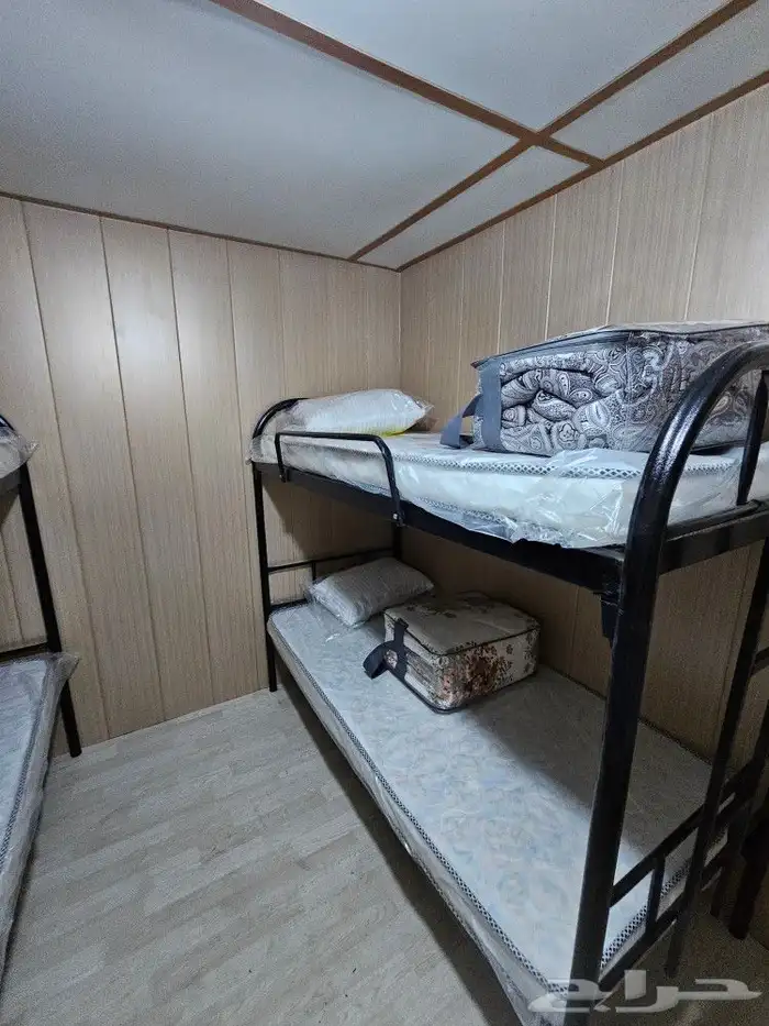 سرير حديد دورين دور واحد مراتب طبيه مخدات بطانيات مفارش 3