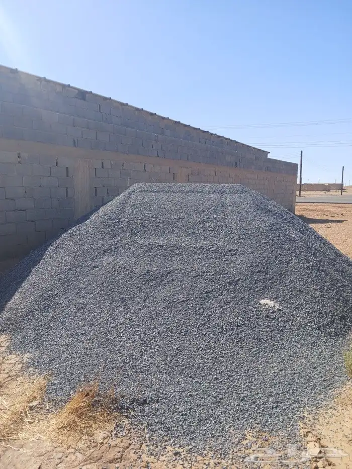 يوجد رمل ابيض بطحة تيماء صندوق 26 حمول فل 2