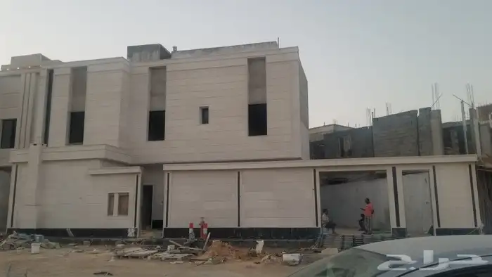 للبيع فله بشقتين جنوب الرياض الشفاء حي بدر 0