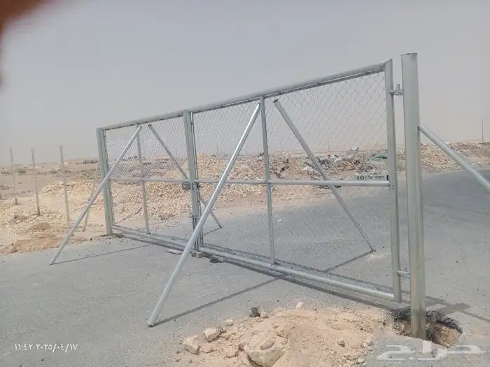 توريد وتوركيب شبوك   شبوك سياج   شبوك طرق   شبوك مزارع 1