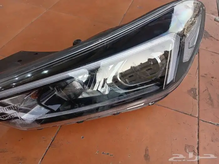 شمعه يسار توسان 2019 اصلي مستخدم 1