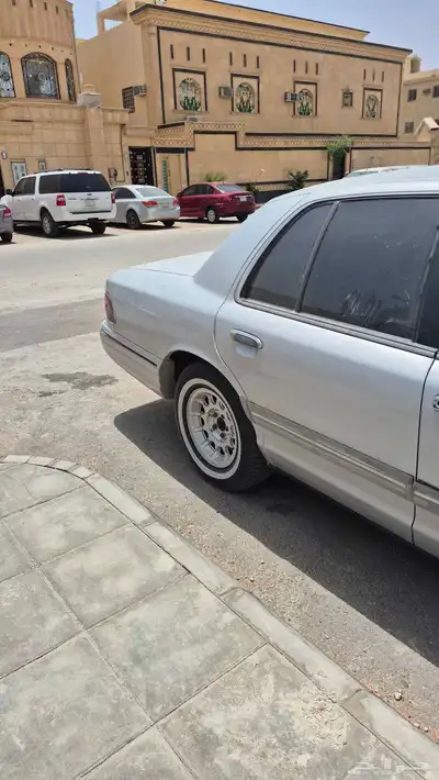 فورد قراند ماركيز موديل 97 نظيف مكينه قير محركات على الفحص 9