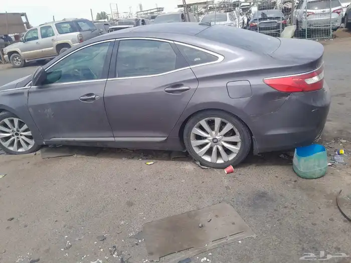 ازيرا 2014 قطع غيار تشليح حمدانيه جده 1