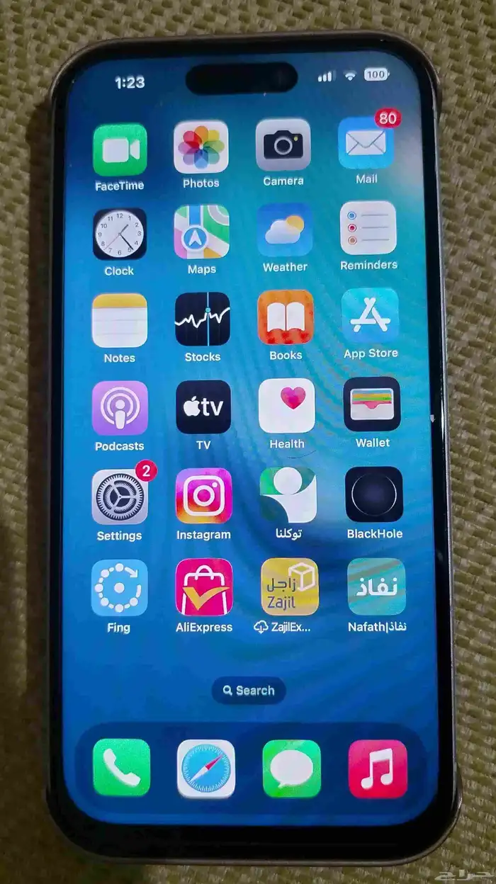 ايفون 15 العادي بطارية 90 0