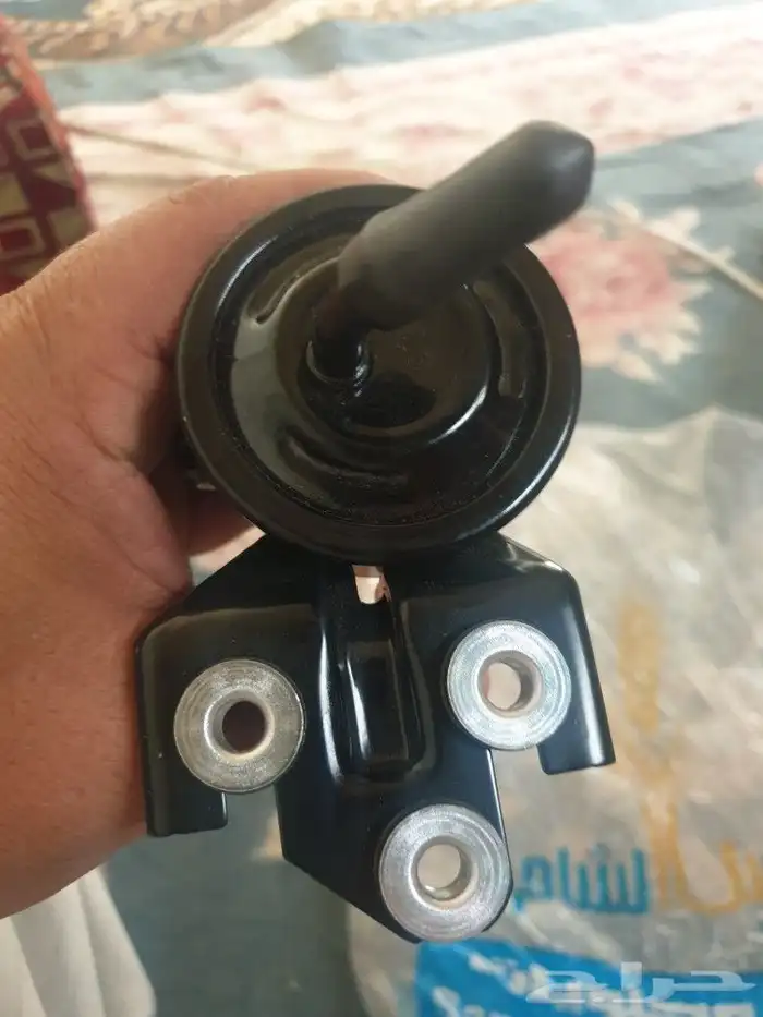 فلتر بنزين هايلكس 2015وكاله شرط جديده لم تستخدم 2