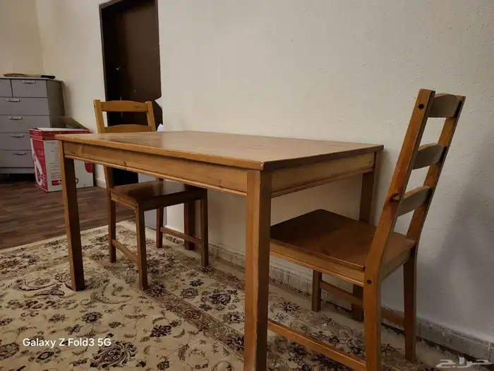 طاولة طعام 1