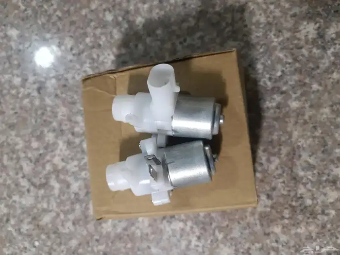 جانبين جبريل الأمريكي جيب شيروكي 1