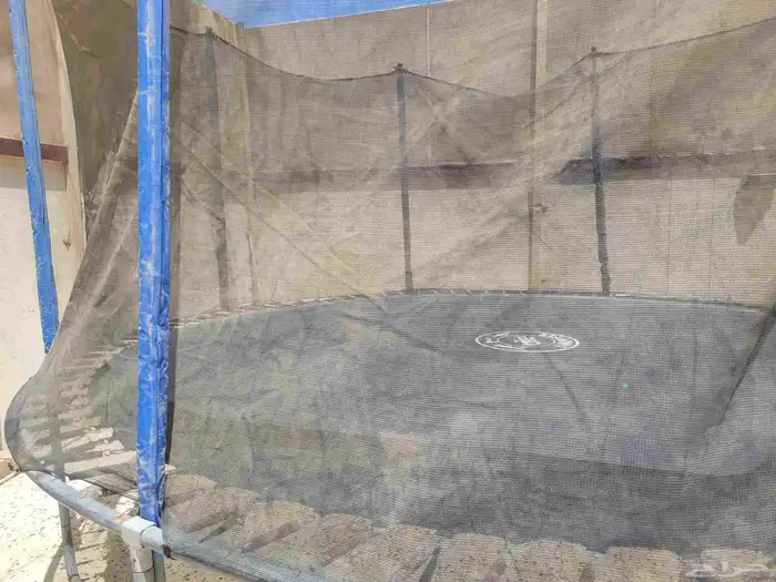 نطاطه ترمبلين في حاله جيده جدا مقاس قطر 4 متر . 2