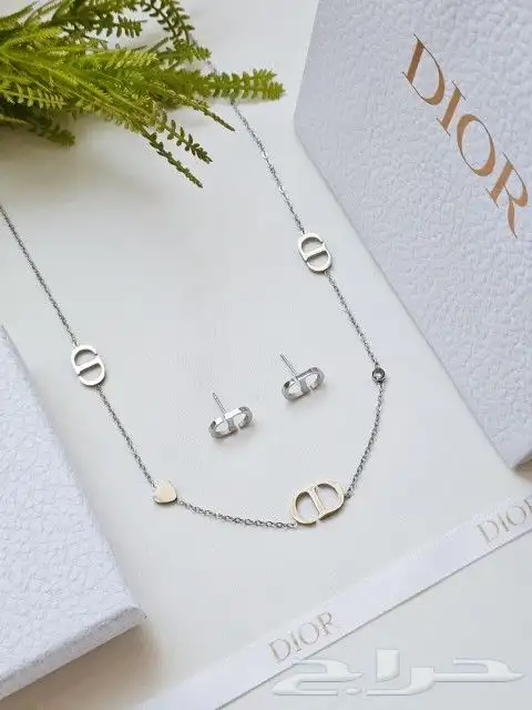 أطقم ماركات مطليه ذهب عيار 21 بسعر 150 17
