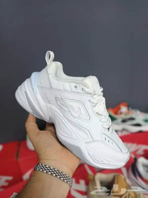 شوزات نايك زوم اكس Nike React x 4 شوزات m2k 4