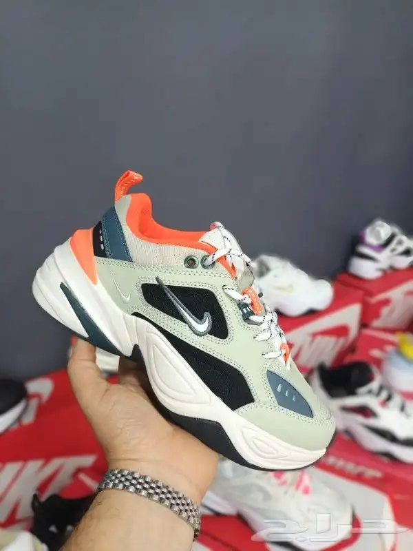 شوزات نايك زوم اكس Nike React x 4 شوزات m2k 6