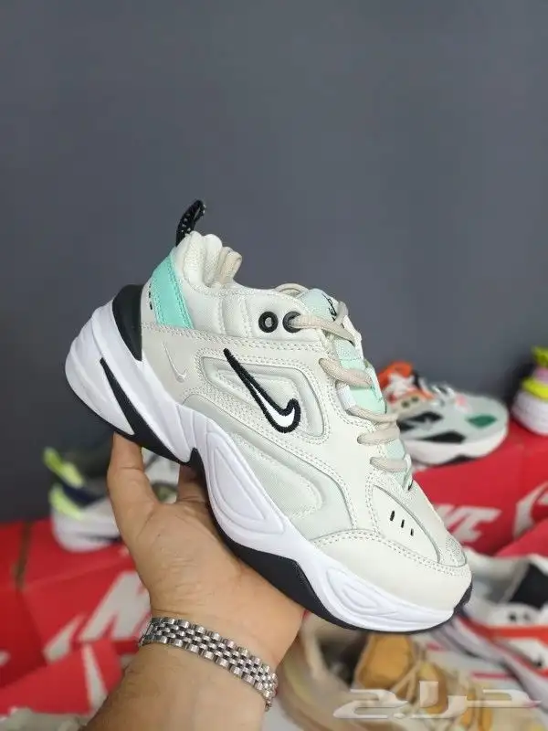 شوزات نايك زوم اكس Nike React x 4 شوزات m2k 9