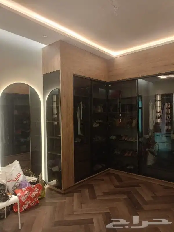 معلم ممتاز نجار جيزان فني تصنيع وتركيب وصيانة وفك غرف نوم 0