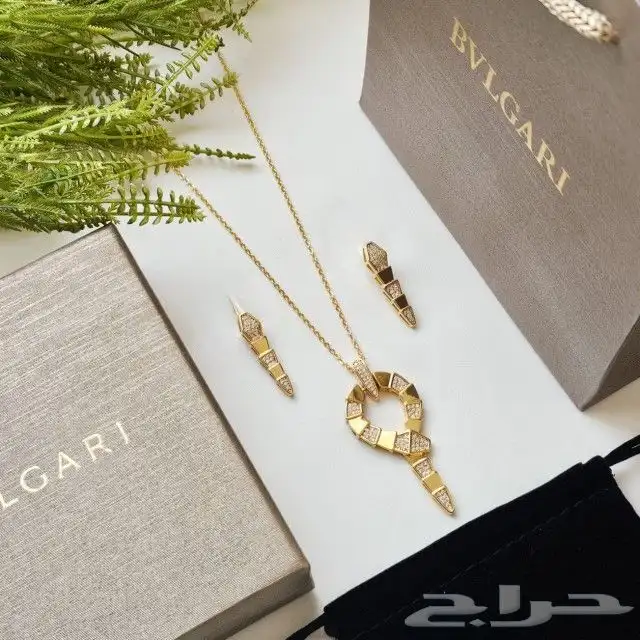 أطقم ماركات 150 ريال 0