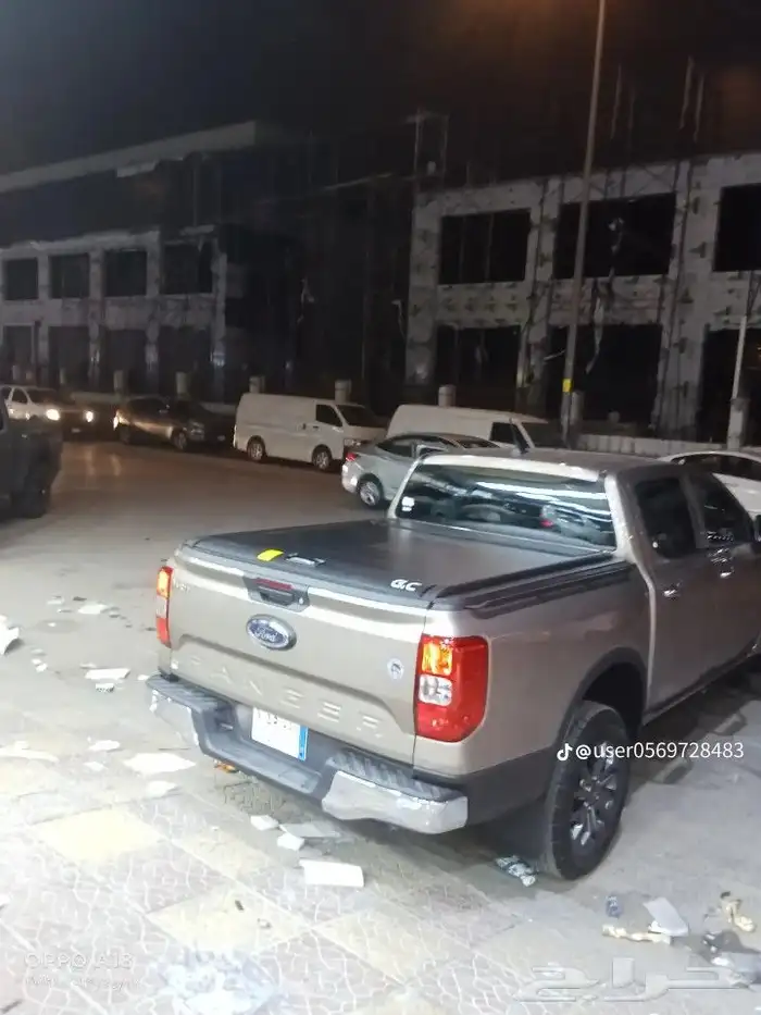 غطاء حوض سحاب على مستوي الحوض مصنوع من الالمنيوم فورد رنجر2 5