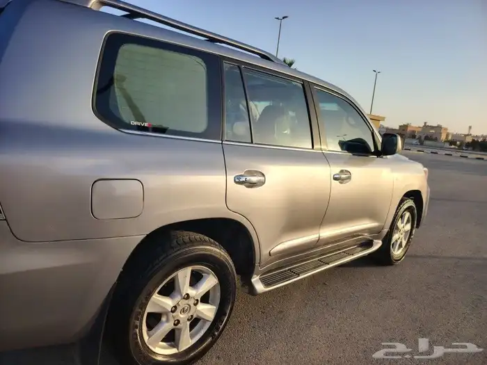جيب لكزس 2009 dd 8