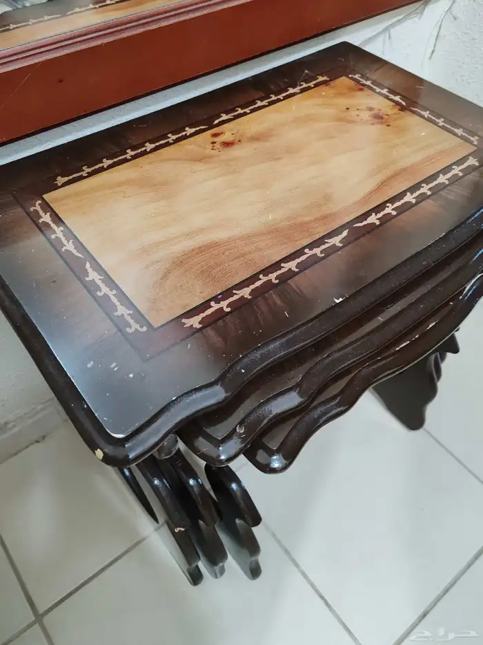 ثلاث طاولات تقديم 1