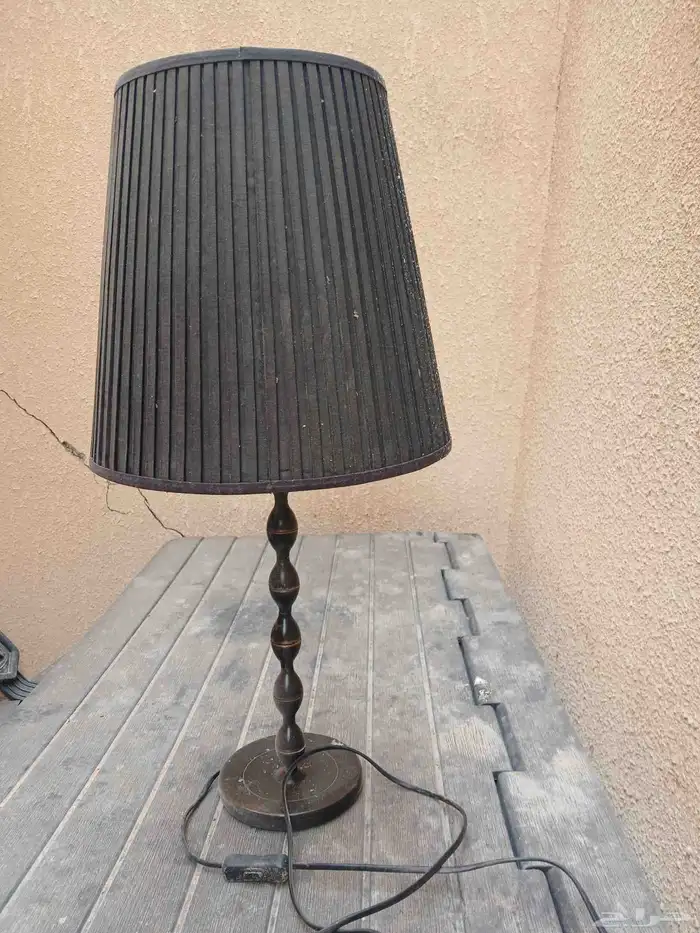 لوحات جداريه فخمه وساعه طاوله وشمعدان 2 وابجوره ومزهريه 8