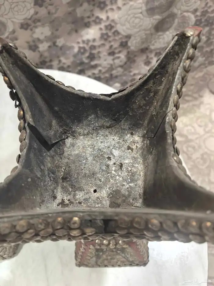 ثلاث مباخر قديمه 9