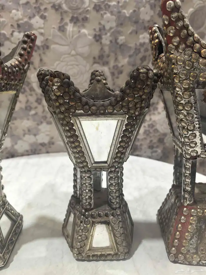 ثلاث مباخر قديمه 5