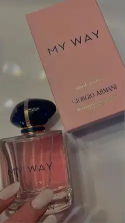 عطر MY WAY عطر ماركه من اقوى العطور 0