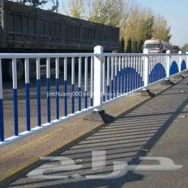 نقوم بتوريد وتركيب جميع الشبوك المجلفنه والعاديه والبوابات 8