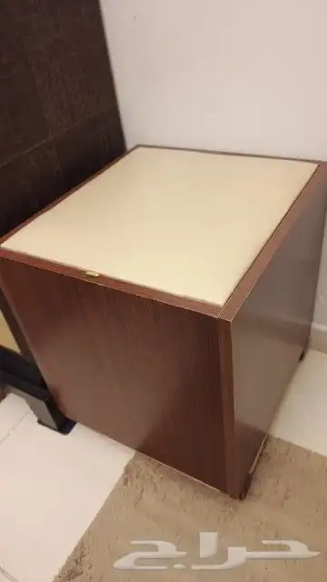 للبيع اثاث وشنط و ريسيفر بحالة ممتازة شبه جديد 0