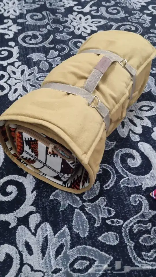 فرشتين مع اربع مساند من السنيدي جديده للرحلات للجادين فقط 0