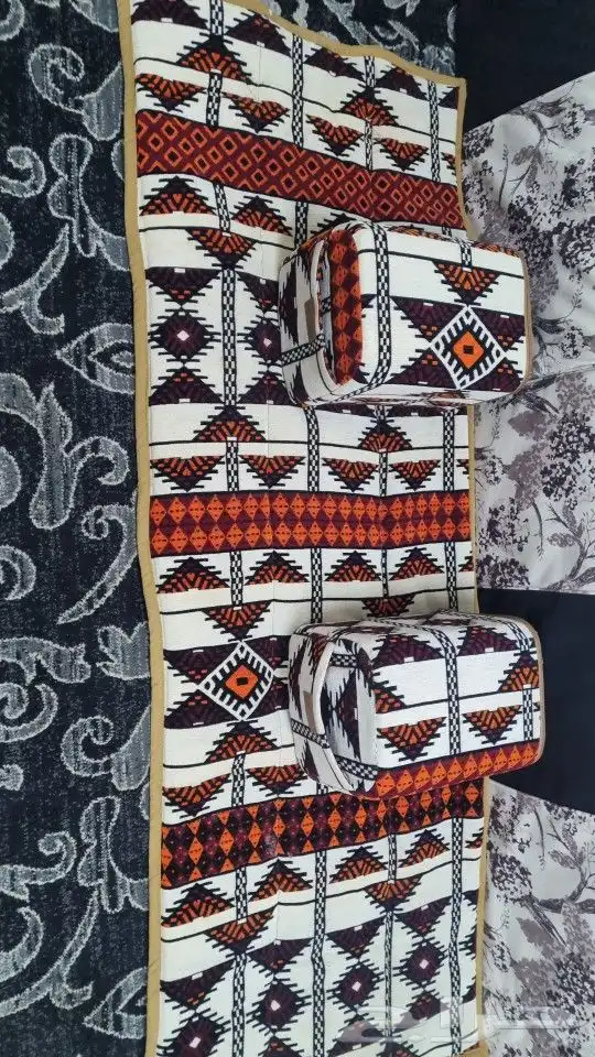 فرشتين مع اربع مساند من السنيدي جديده للرحلات للجادين فقط 2