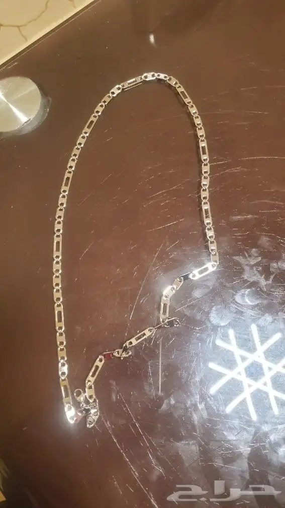 سلاسل   اساور   ساعة   عدستين نظر (3) 6