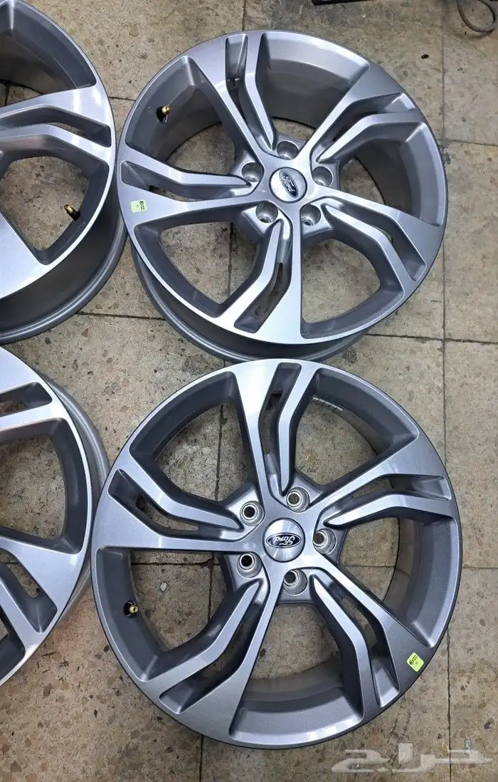 جنوط فورد تيريتوري 2024مقاس 18اصليه وكاله 3